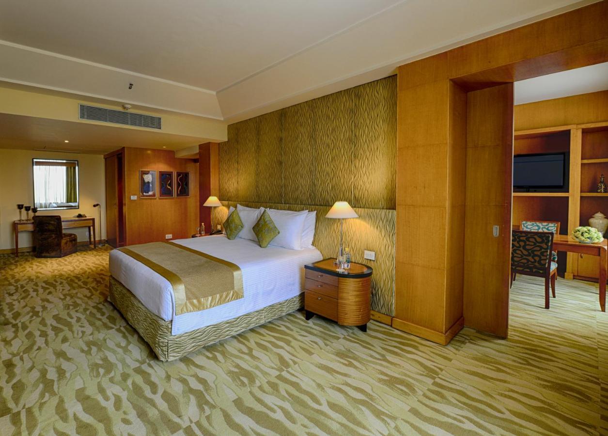 Hotel The Grand Neu-Delhi Exterior foto